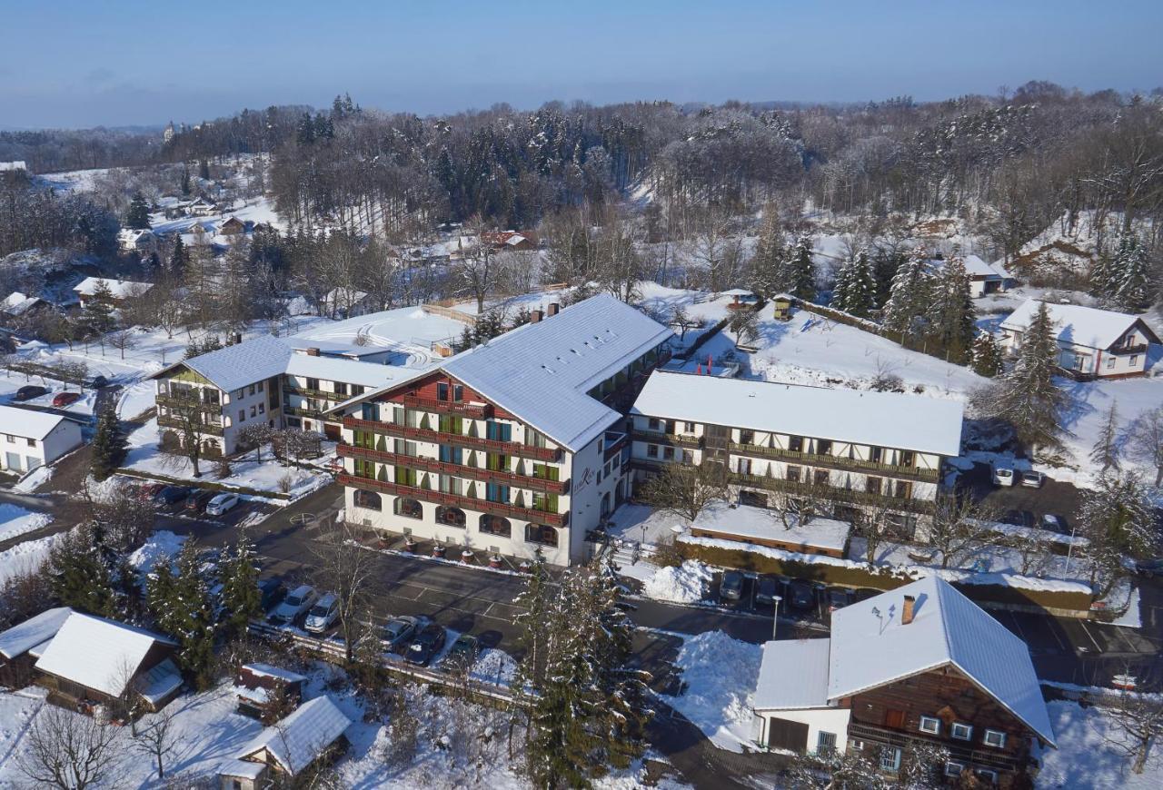 Wellnesshotel Zum Koch Ortenburg Exterior foto